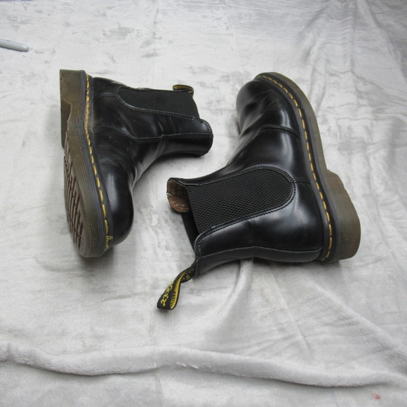 Dr Martens Unisex Boots W8 7M Black 2976 Chelsea Leather Ankle Pull On Casual - Picture 7 of 16